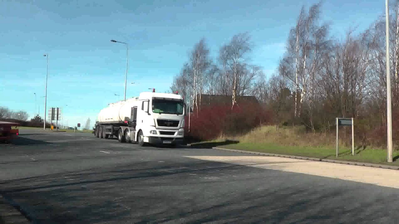 LYMM TRUCK SERVICES CHESHIRE  FEB 2012