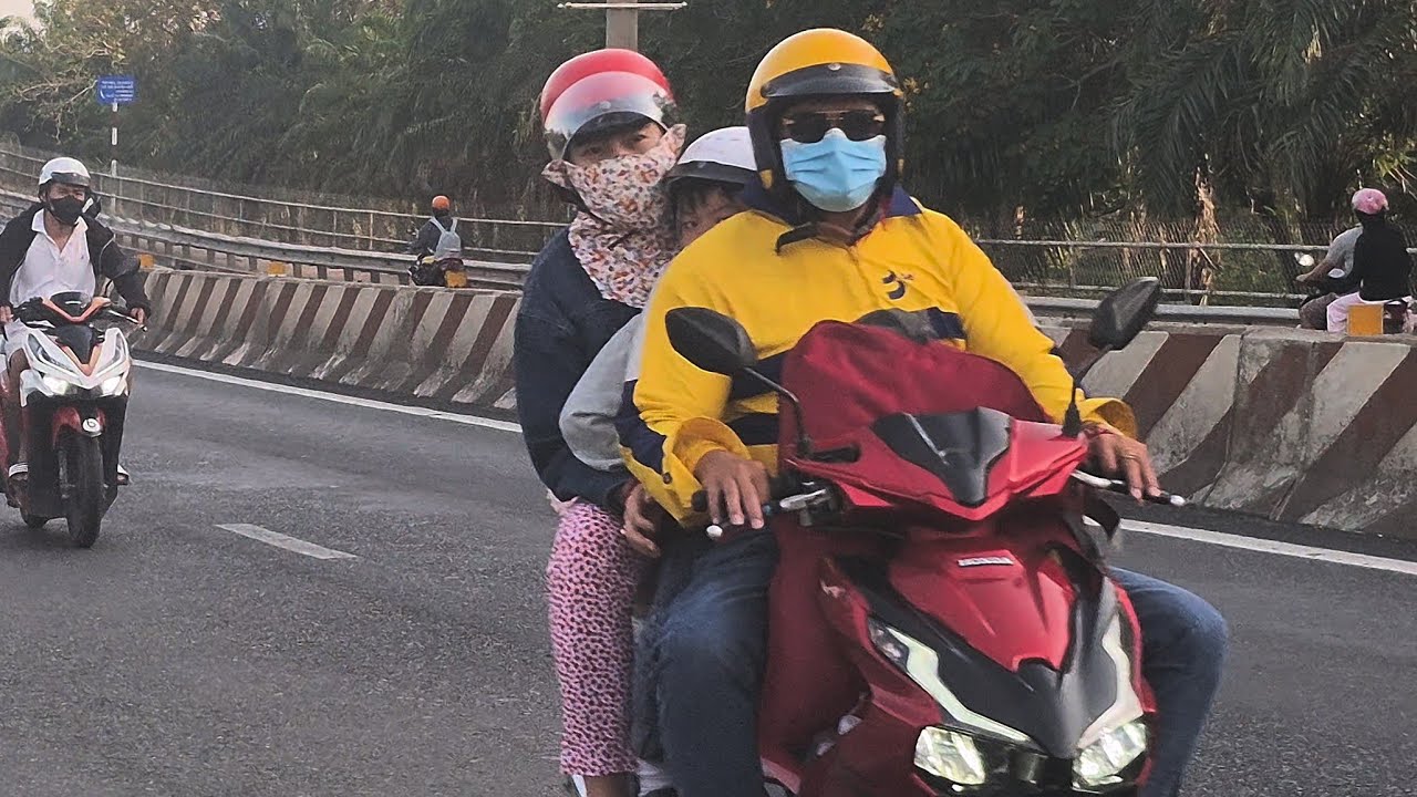 Trực tiếp mùng 7 Tết