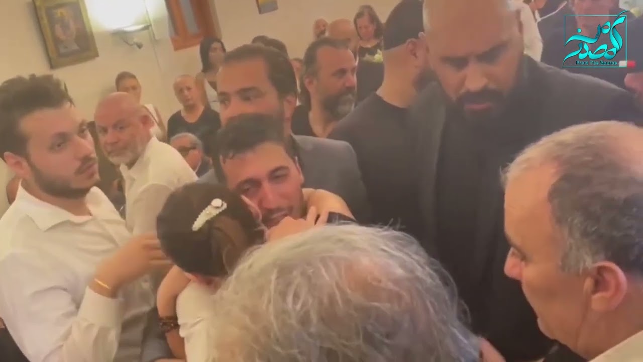 انهيار عائلة الفنان جورج الراسي فوق نعشه داخل الكنيسة