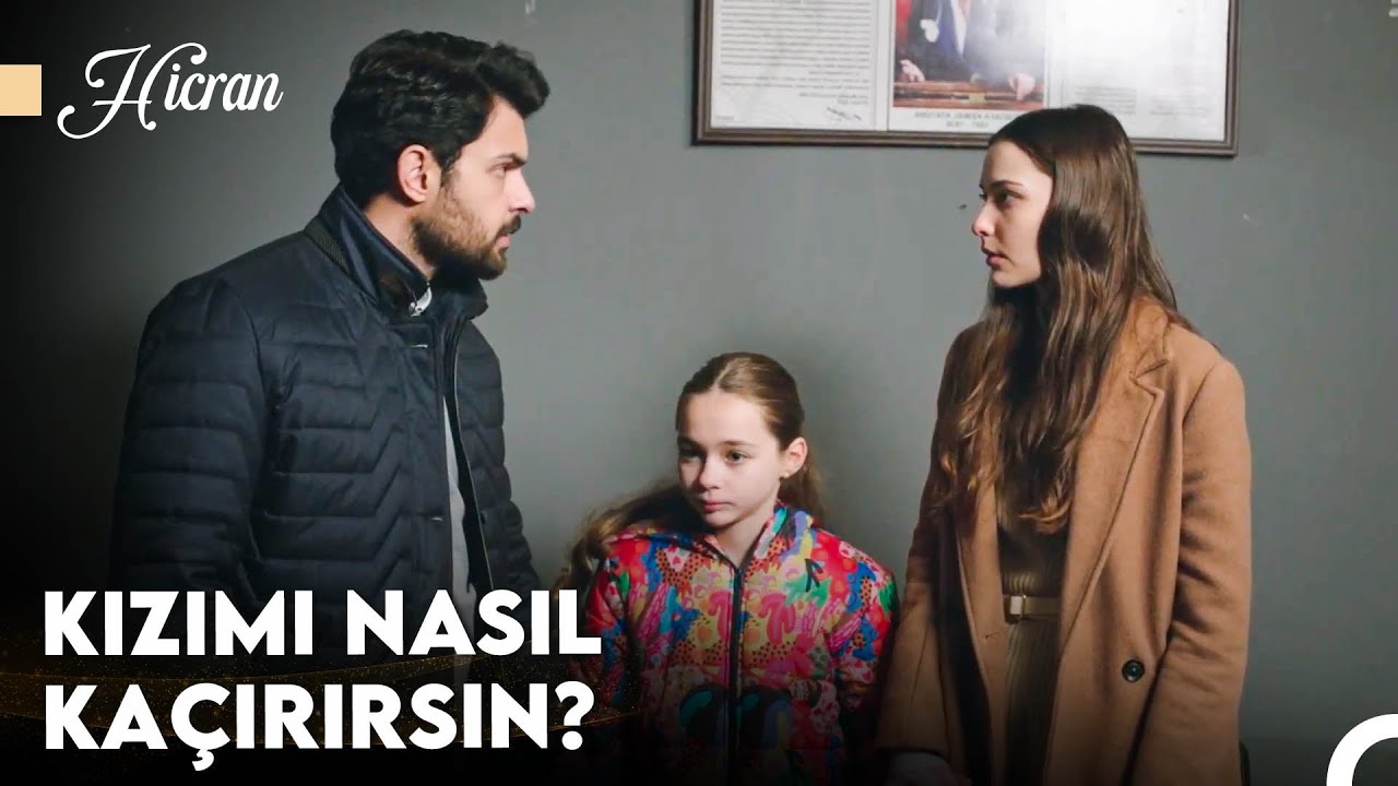 Hicran ve Emre'nin İlk Tanışması - Hicran