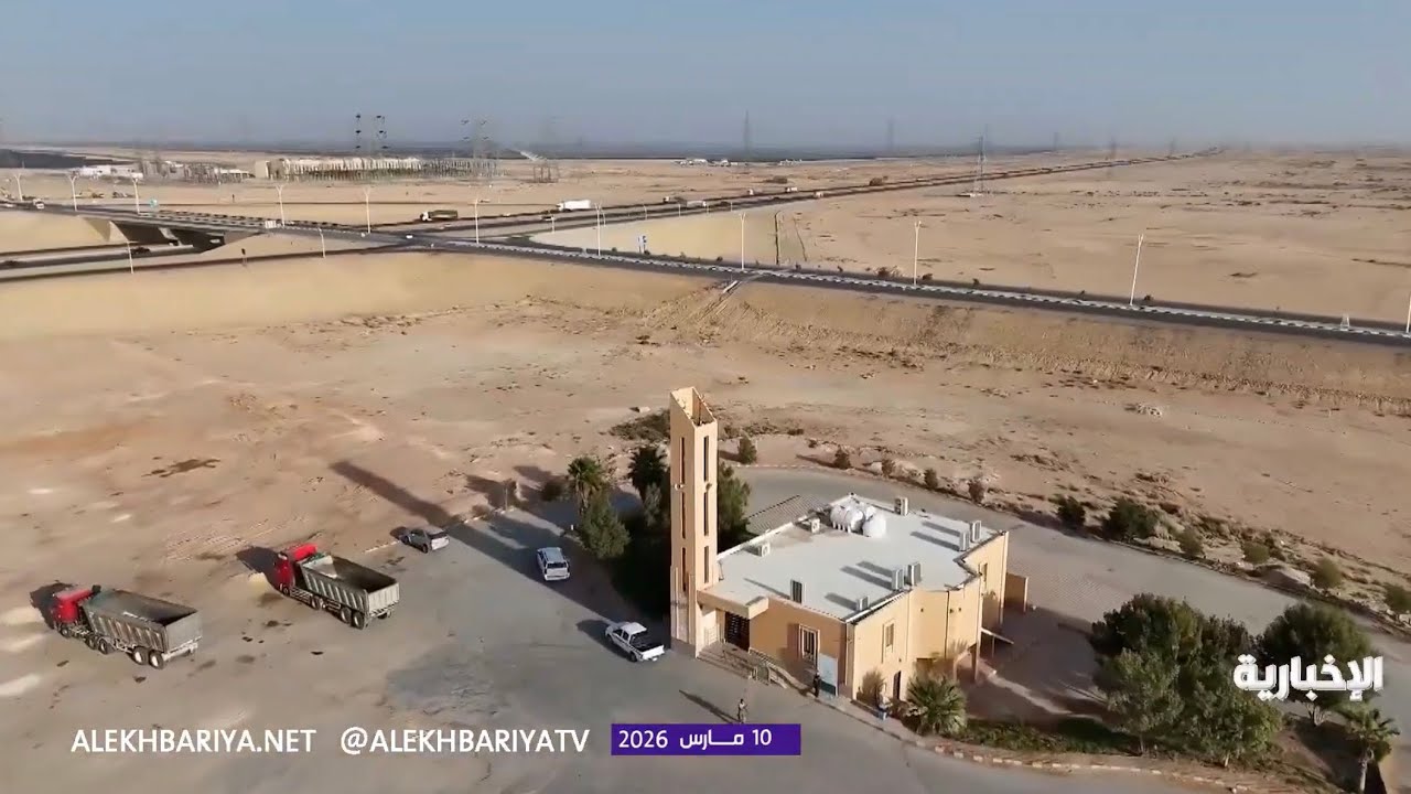 مسجد جلاجل يتوقف فيه أكثر من 400 سائق يومياً على طريق الرياض