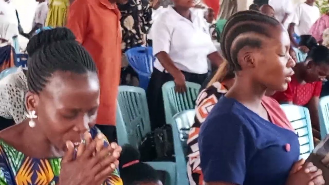 MAOMBI YA KUWAONDOA WANAOKUZUIA USIFUATE NA KUMTUMIKIA BABA YAKO WA KIROHO|PASTOR ERNEST MSUYA 