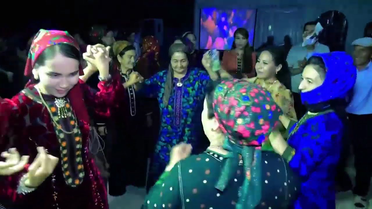 Aylar gyzyn diskotekasy 2nji bolumi (Gunesil Turkmenistan)