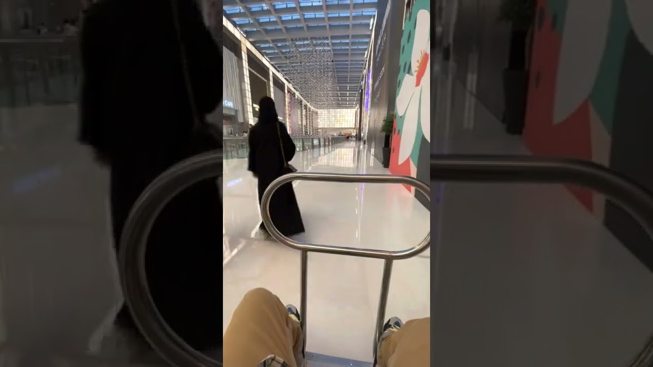 dubai mall taxi inside the mall