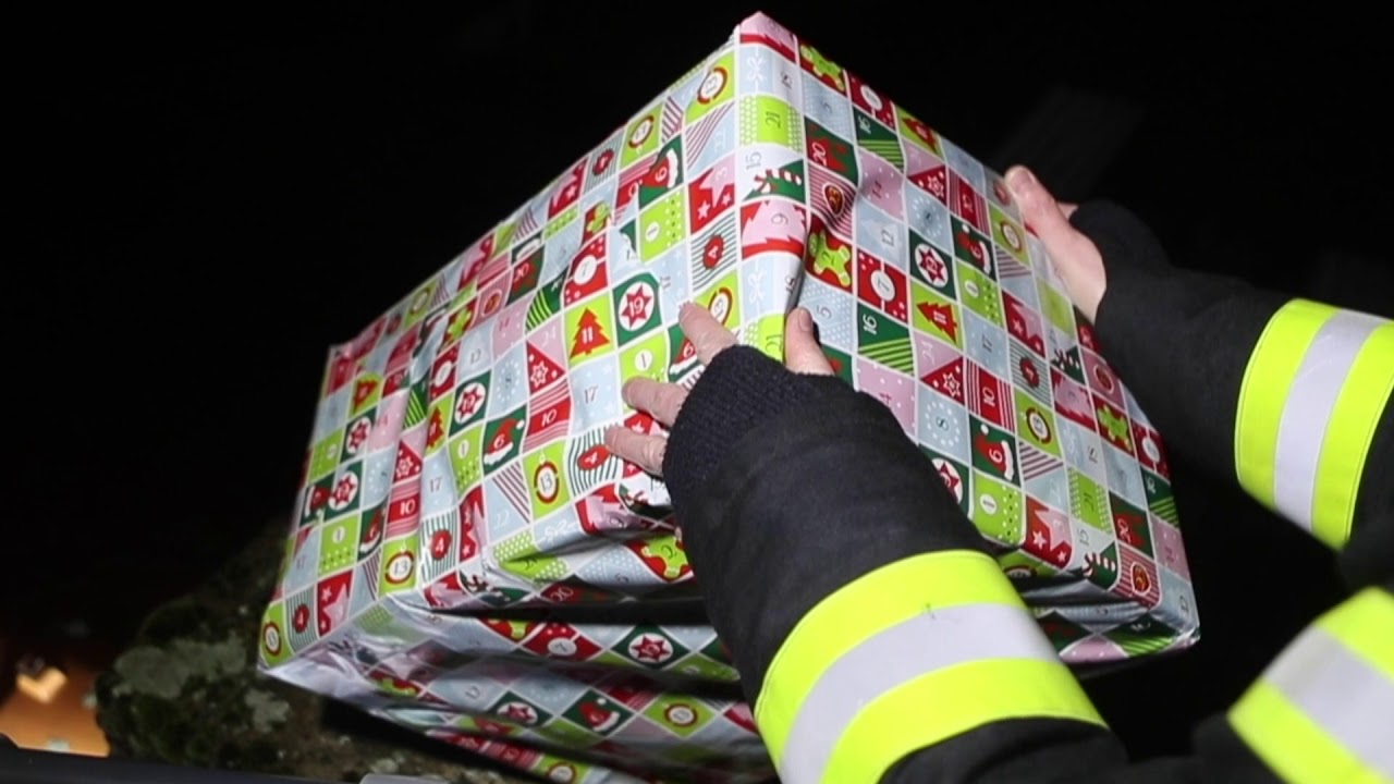 Weihnachten 2018: So rettet die Feuerwehr den Weihnachtsmann