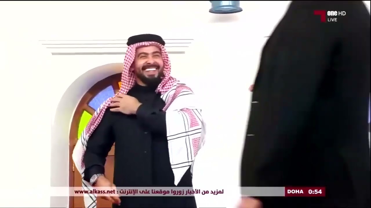 مجلس قناة الكأس خالد جاسم ونشأت اكرم ونور صبري ونجوم كرة القدم يلعبون لعبة المحيبس وذكر جاسم الأسود