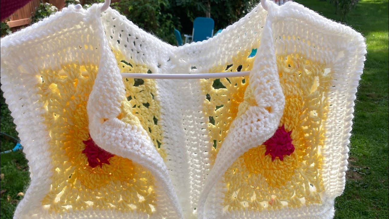 Vestuta 🌺 flower power crosetata