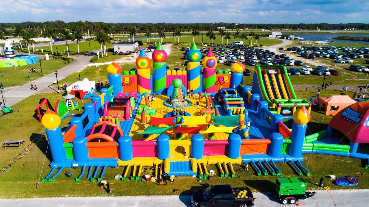 Big Bounce America - World’s biggest bounce house