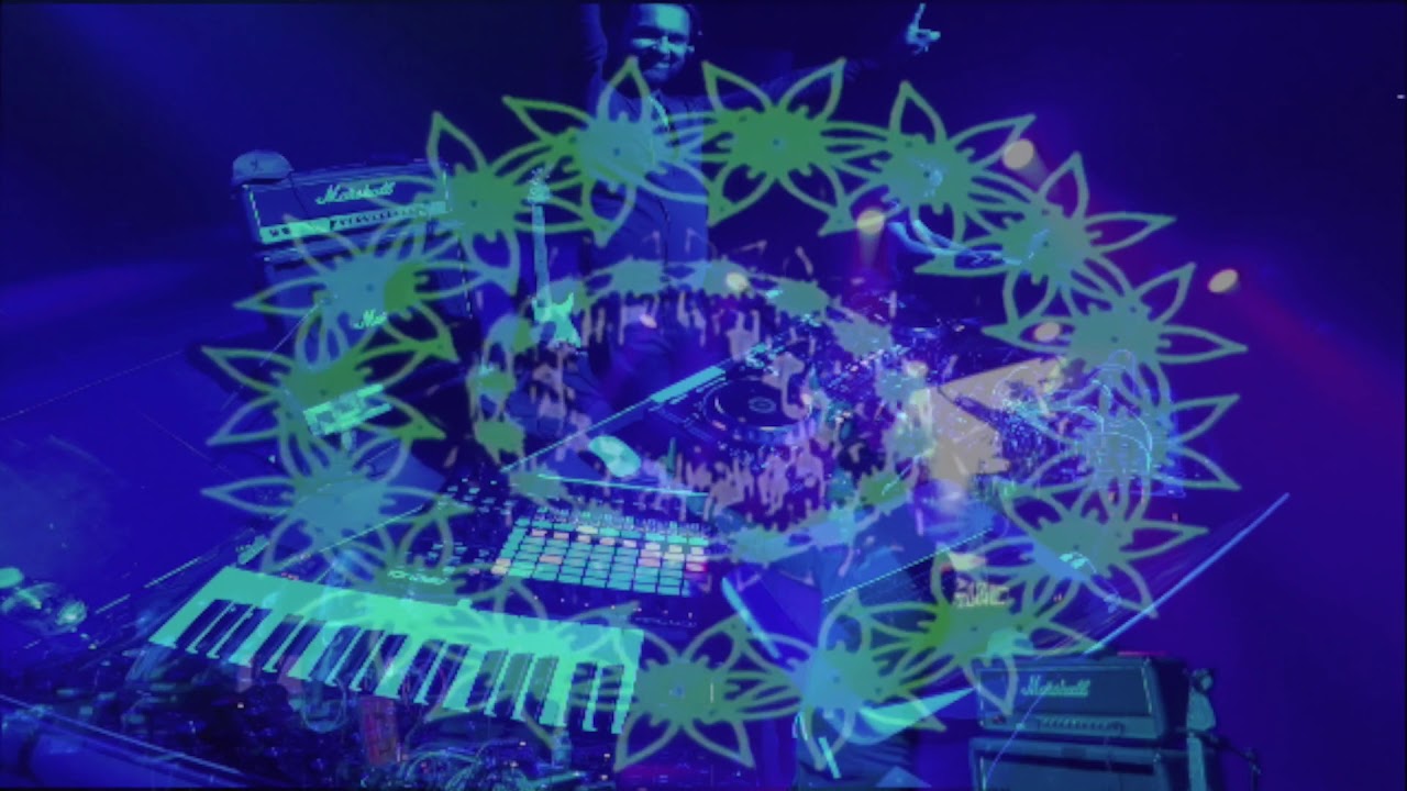 DJ Swami - Dil Vich (LIVE at Trelaze Festival) ft. Deep Forest and Gaudi