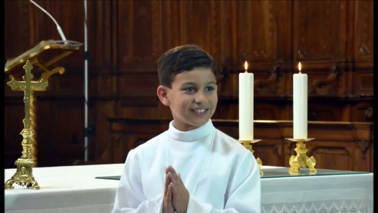 LA PRIMA COMUNIONE DI MATTIA MENTO