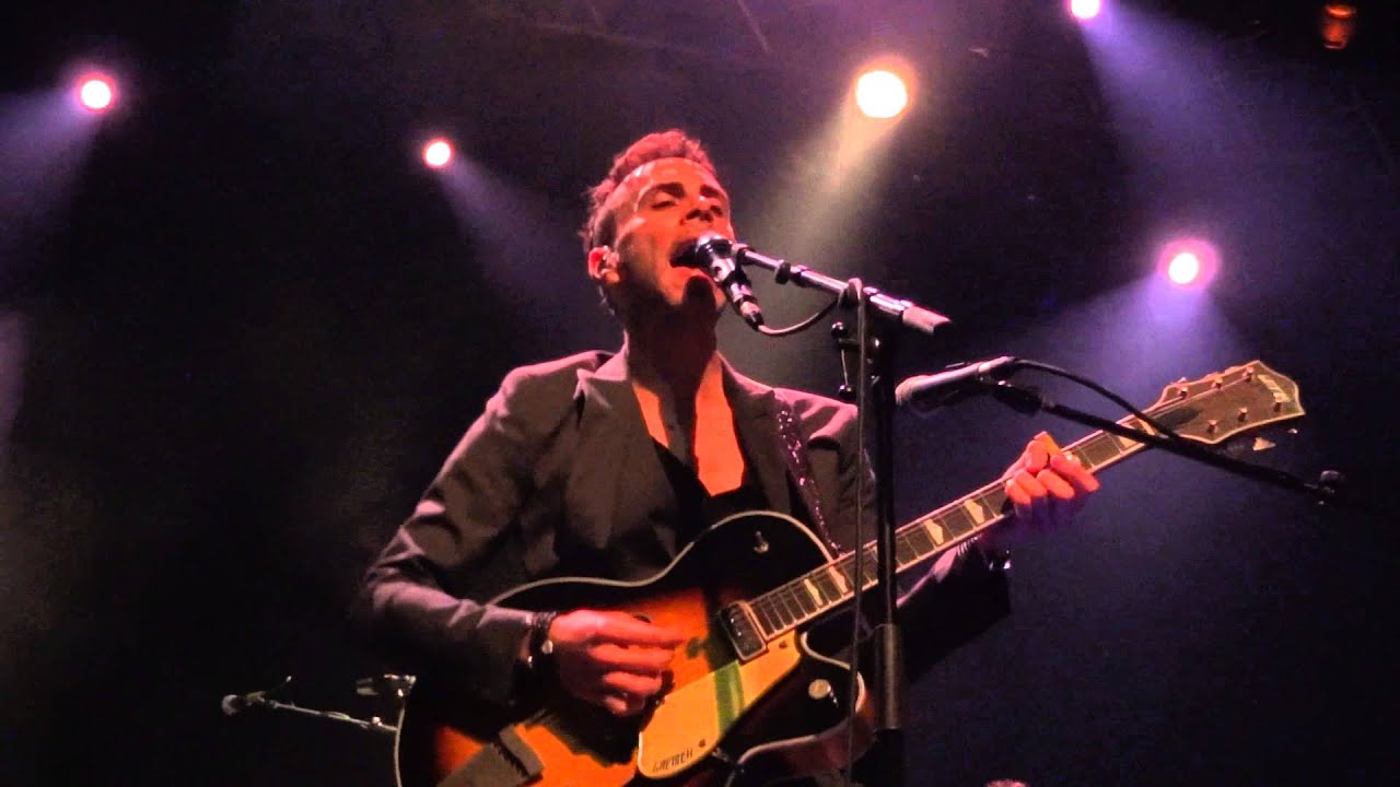 Asaf Avidan - Ode To My Thalamus - Berlin 2015 (1/6)