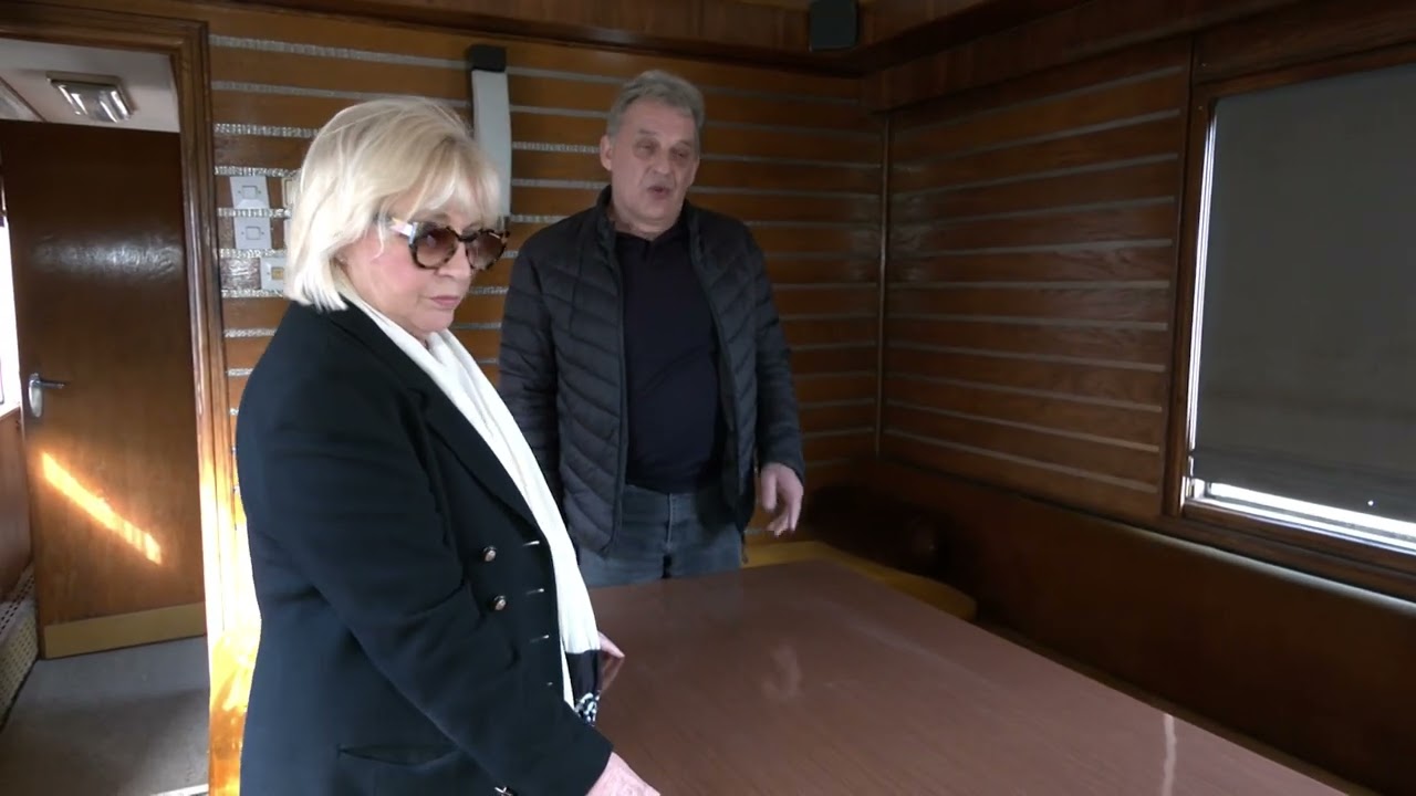 Mira Adanja Polak: Ekskluzivno – Voz kralja Aleksandra