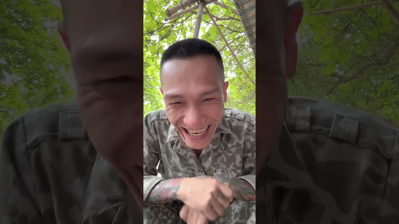 Những quả bốt đồ chỉ có ở trong trường trại với có