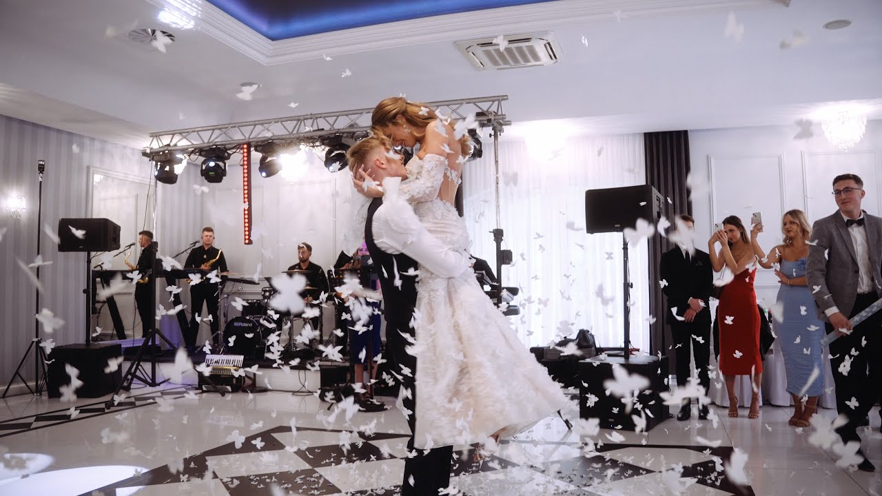 Emocjonalny pierwszy taniec Pauliny i Karola // Calum Scott - Biblical