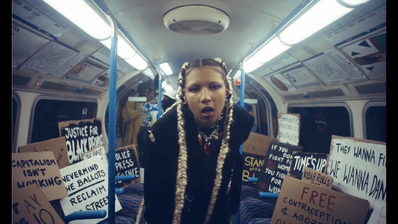 Lava La Rue - Magpie (Official Video)