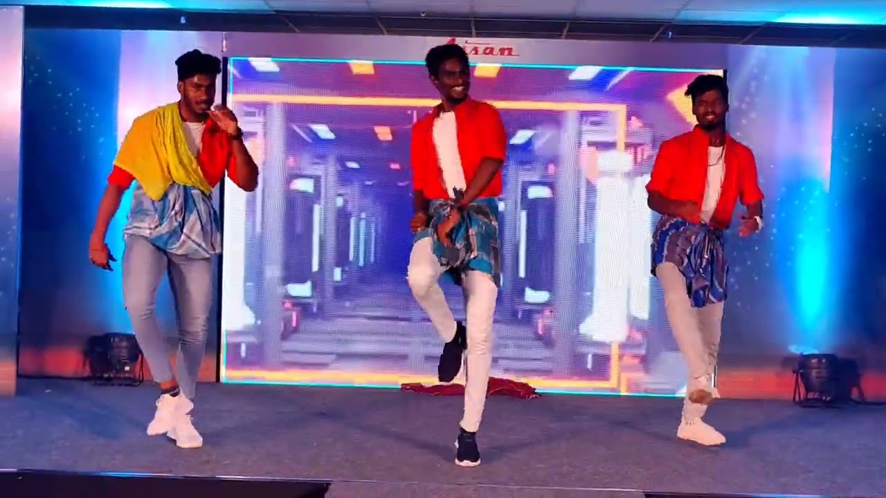 Vadivelu dialogue and mixing song Dance in Aisan annual day