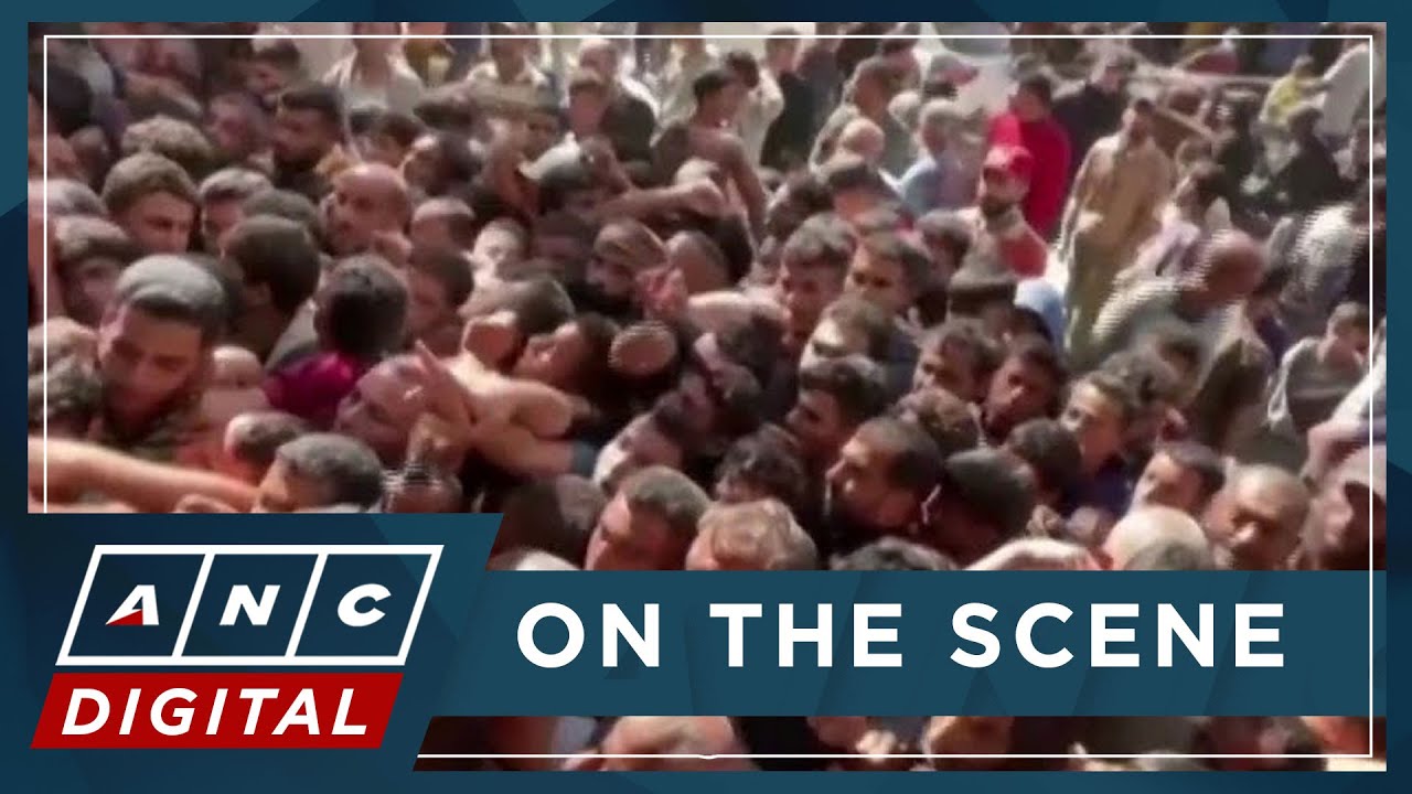 LOOK: Gazans scramble for bread in Deir Al Balah as war rages on | ANC