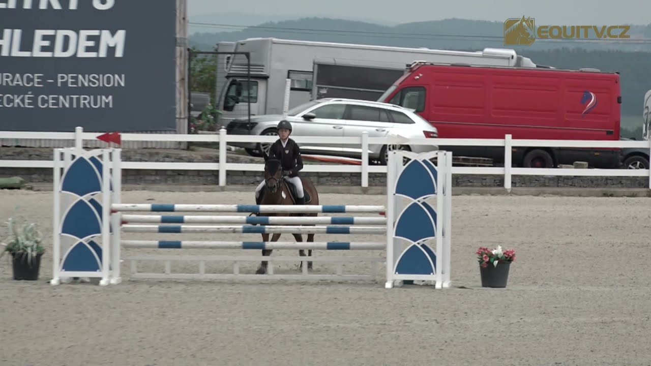 MČR ve skákání kat 14 – 16 let na pony do 148 cm KVH – Zduchovice 22. 8. 2021