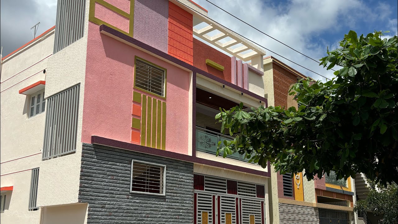 EAST.30x40..G+1.NEW HOUSE FOR SALE.METRO.1.5.km.PRICE.1.cr.35.LAK.E.KHATA.NORTH BANGALORE 8618887178