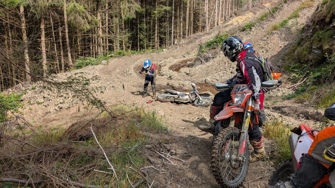 Chirk to lake vernwy opposite way to normal #enduro #trailriding #gasgasec350f 