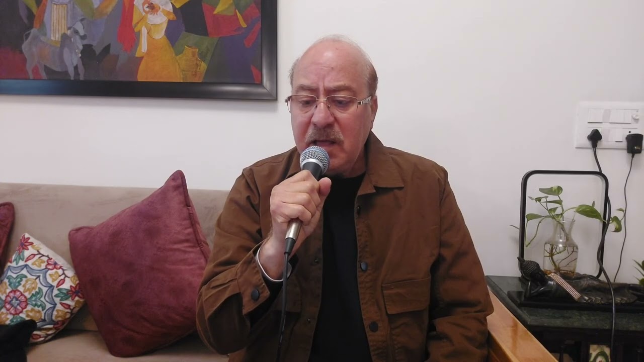 Kisi ki muskurahaton pe ho nisar, kisi ka dard mil sake toh le udhar,