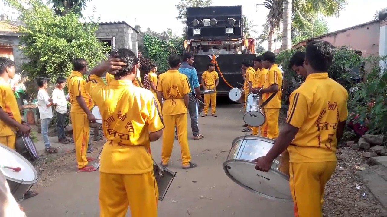 i am Playing Sona Banjo Nira full video behind DJ