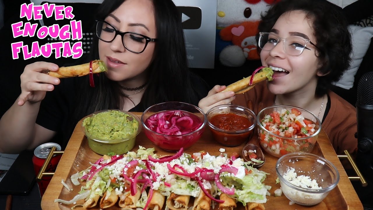 КУРИНЫЕ ФЛАУТАС МУКБАНГ | ШОУ С ЕДОЙ