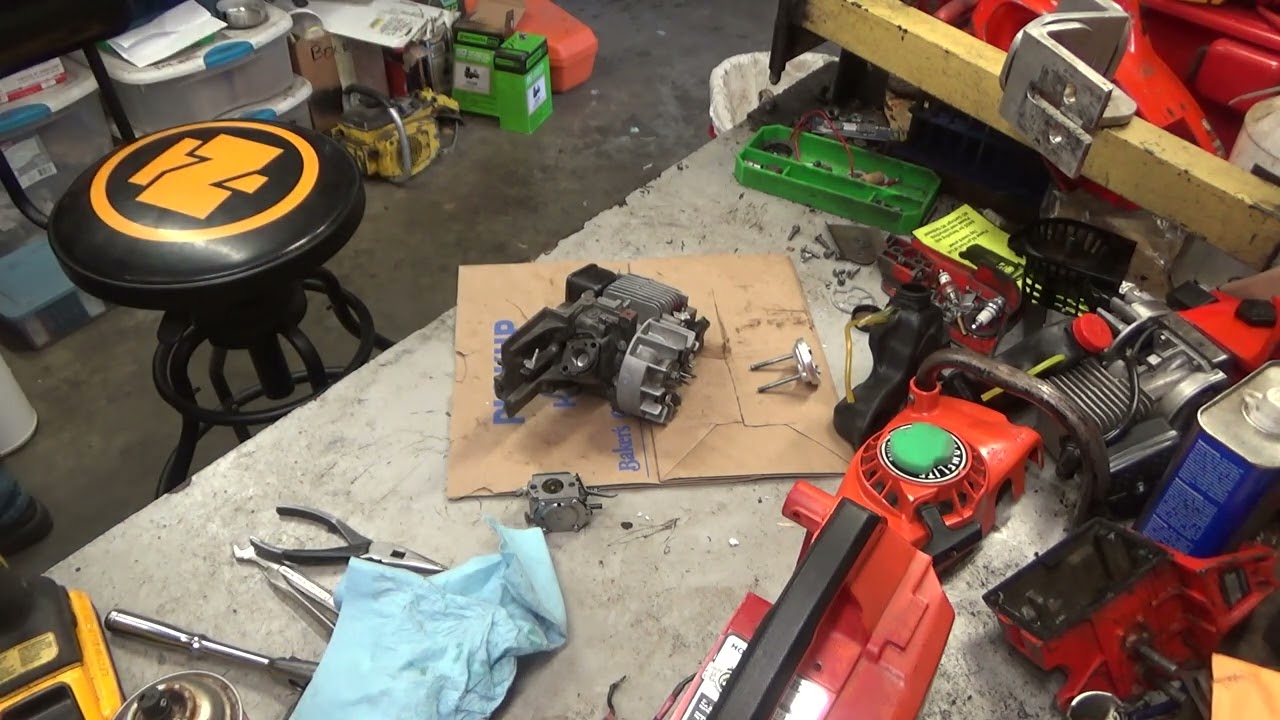 Nick's Homelite XL Chainsaw Diagnosis & Test Run!