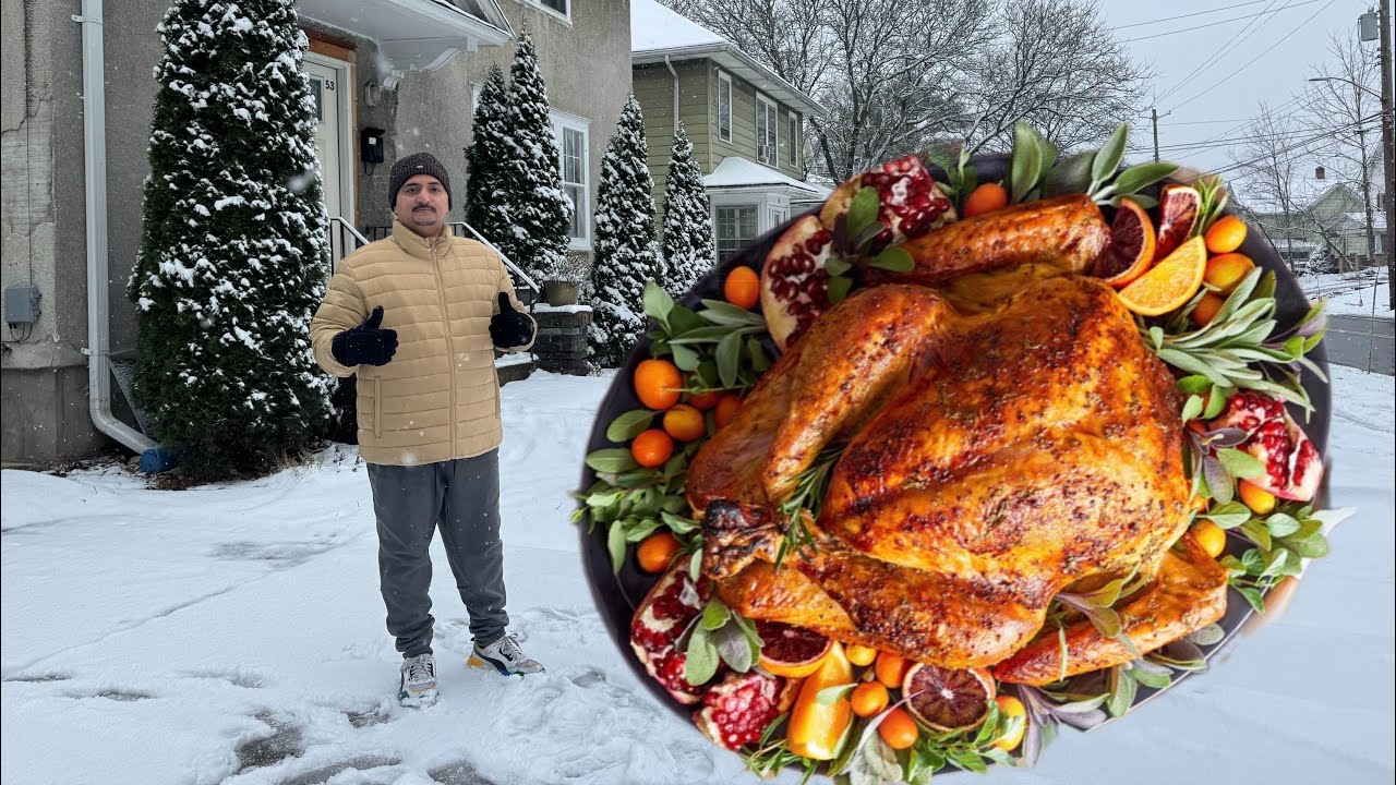 Turkey cooking on thanksgiving 