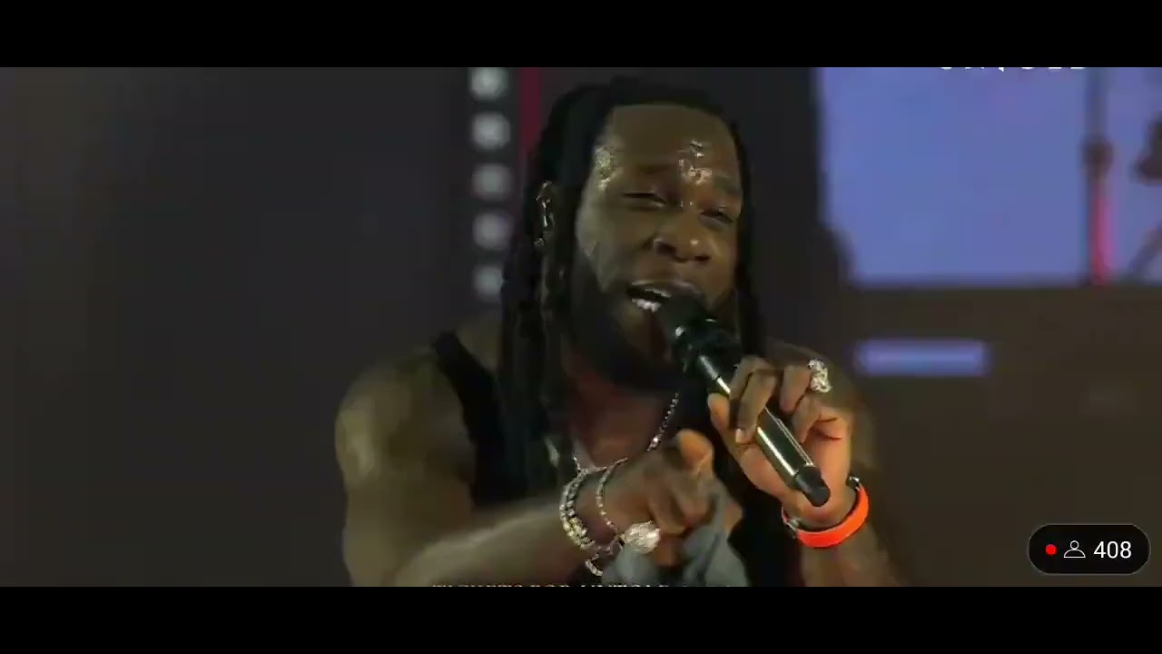 Burna Boy performs TSHWALA BAM remix at the Untold festival in Romania 🇹🇩 #Burnaboy #romania