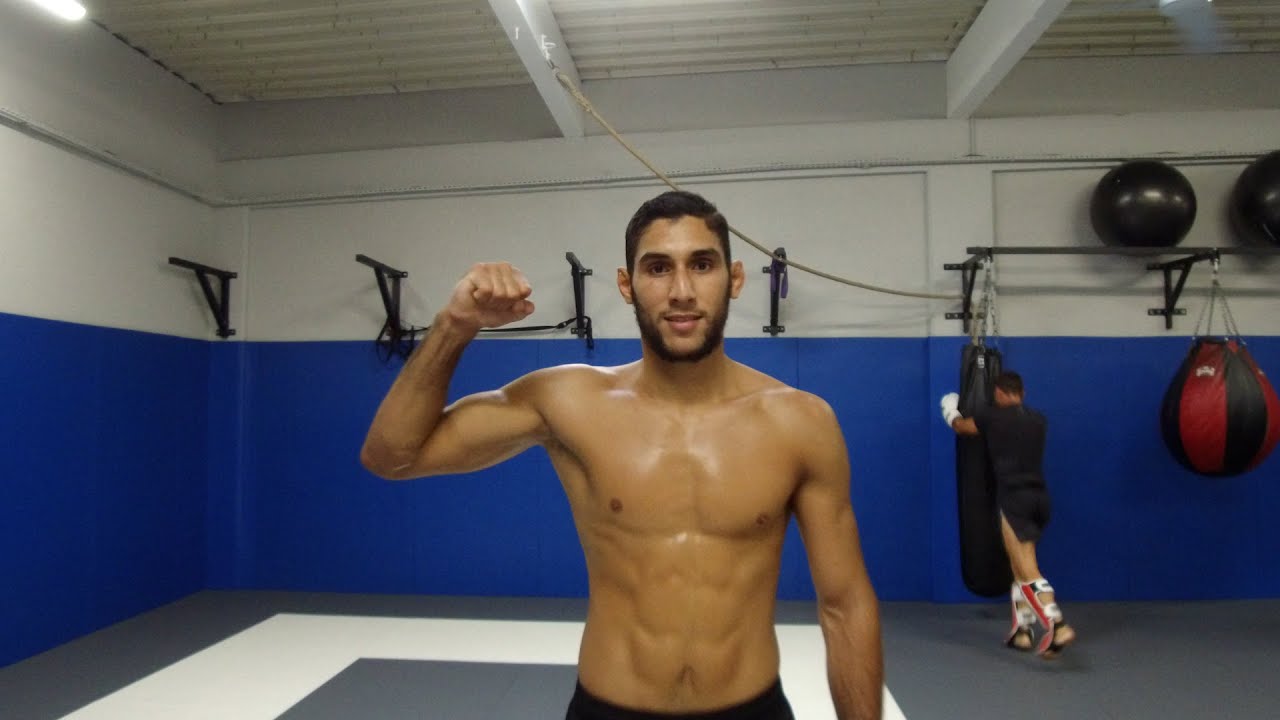 FARES ZIAM - LE COME BACK DU SMILE KILLER !