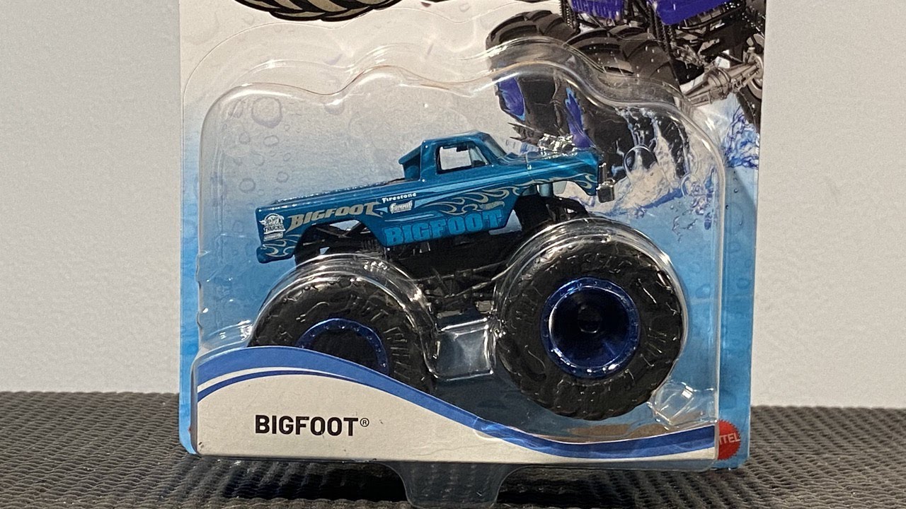 Hot Wheels Monster Trucks Color Shifters BIGFOOT 4X4