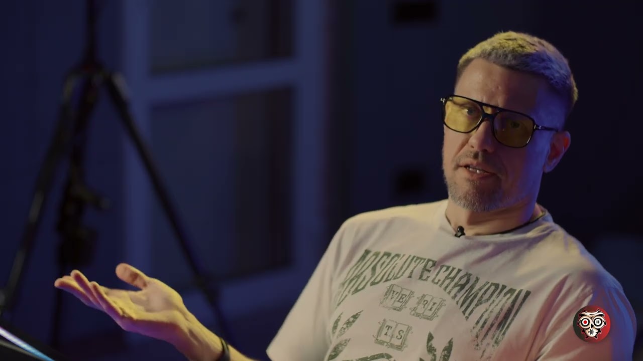 Слушаем трек ученика школы Swanoff  - My Favorite School вместе с Сергеем Brozy