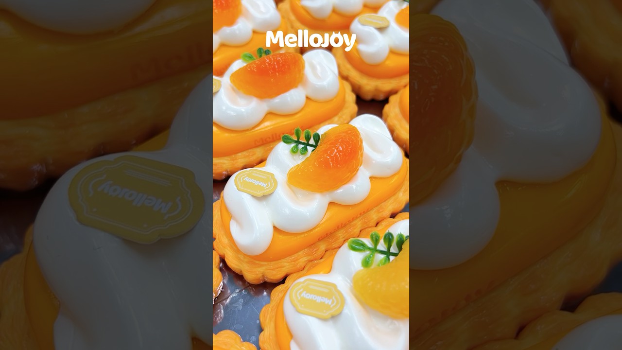 Enjoying the process 💕#satisfying #handmade #stressrelief #artwork #behindthescenes #tabasquishy