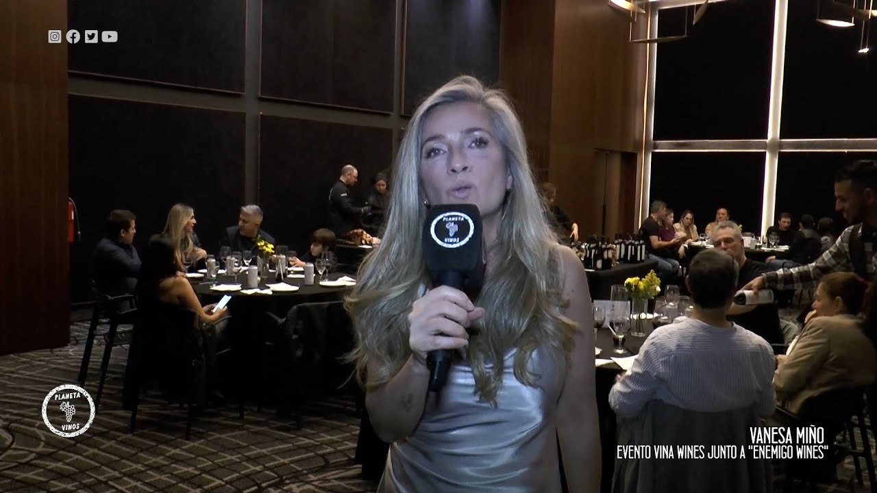 VANESA MIÑO | VINA WINES JUNTO A ENEMIGO WINES