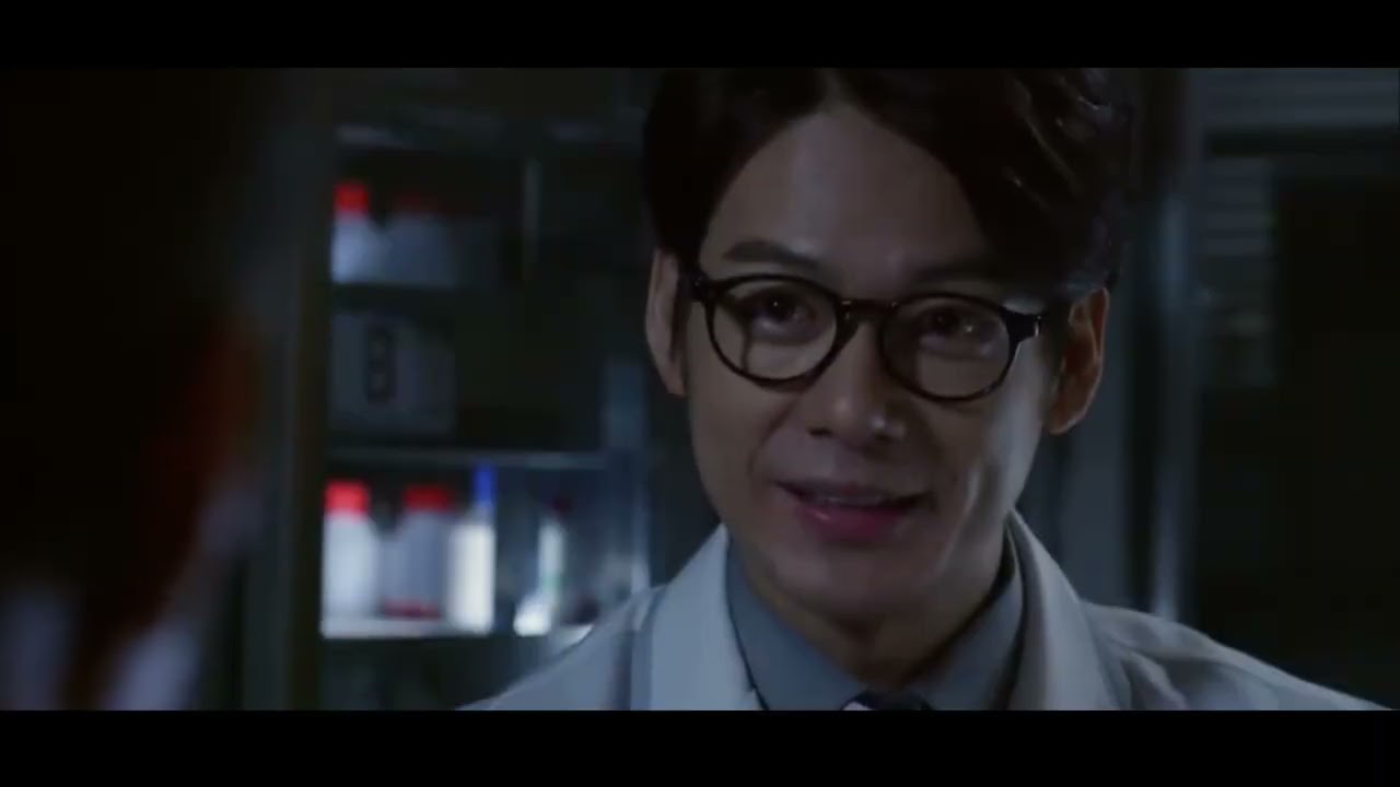 வைரஸால் இரத்த காட்டேரி ஆனா ஹீரோ | BLOOD EP - 17 | TAMIL REVIEW| #movie @filmflittamil ​ #moviereview