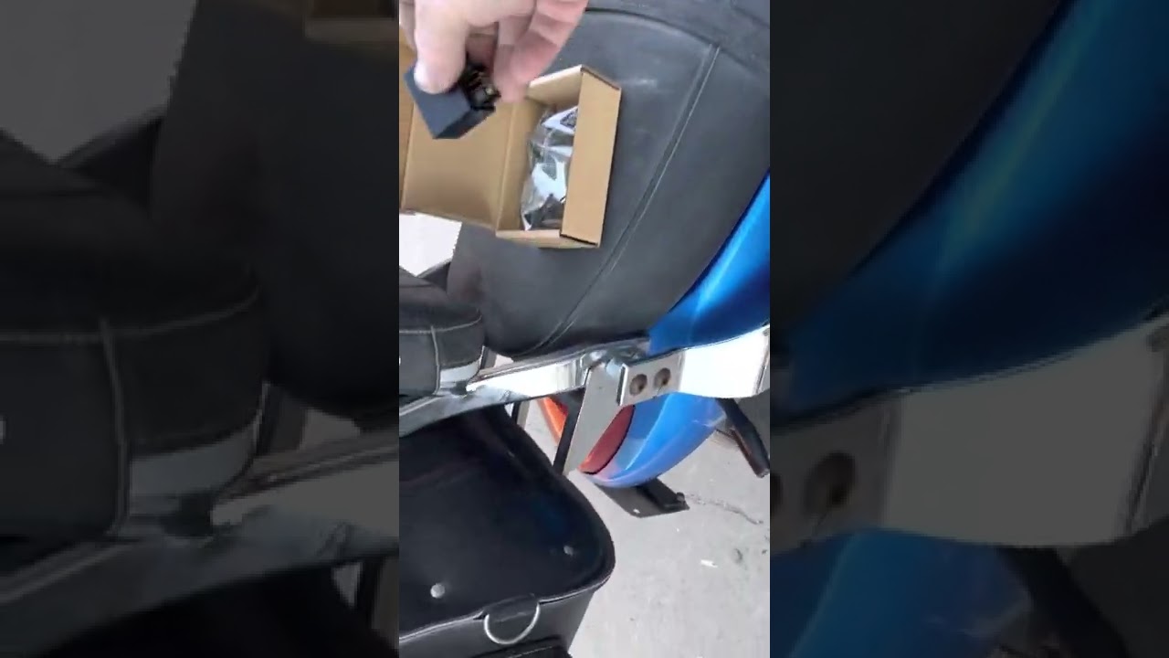 2009 Suzuki boulevard M90 turn signal/flasher fuse or breaker