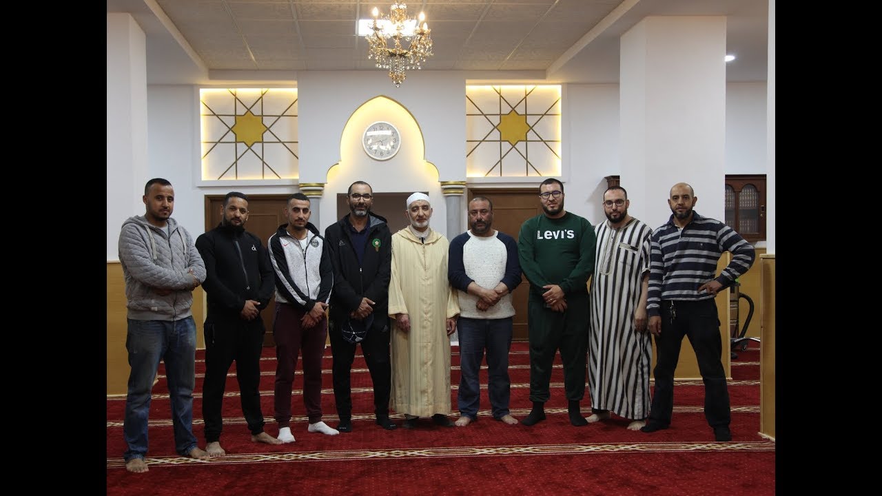 بعد سنوات من المعاناة.. محسنة بطنجة تتكلف بإنجاز مسجد لساكنة حي فال فلوري