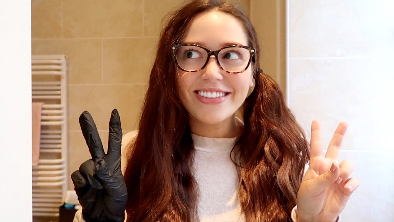 NOVEMBER 14 - dying my hair! 💆🏻‍♀️