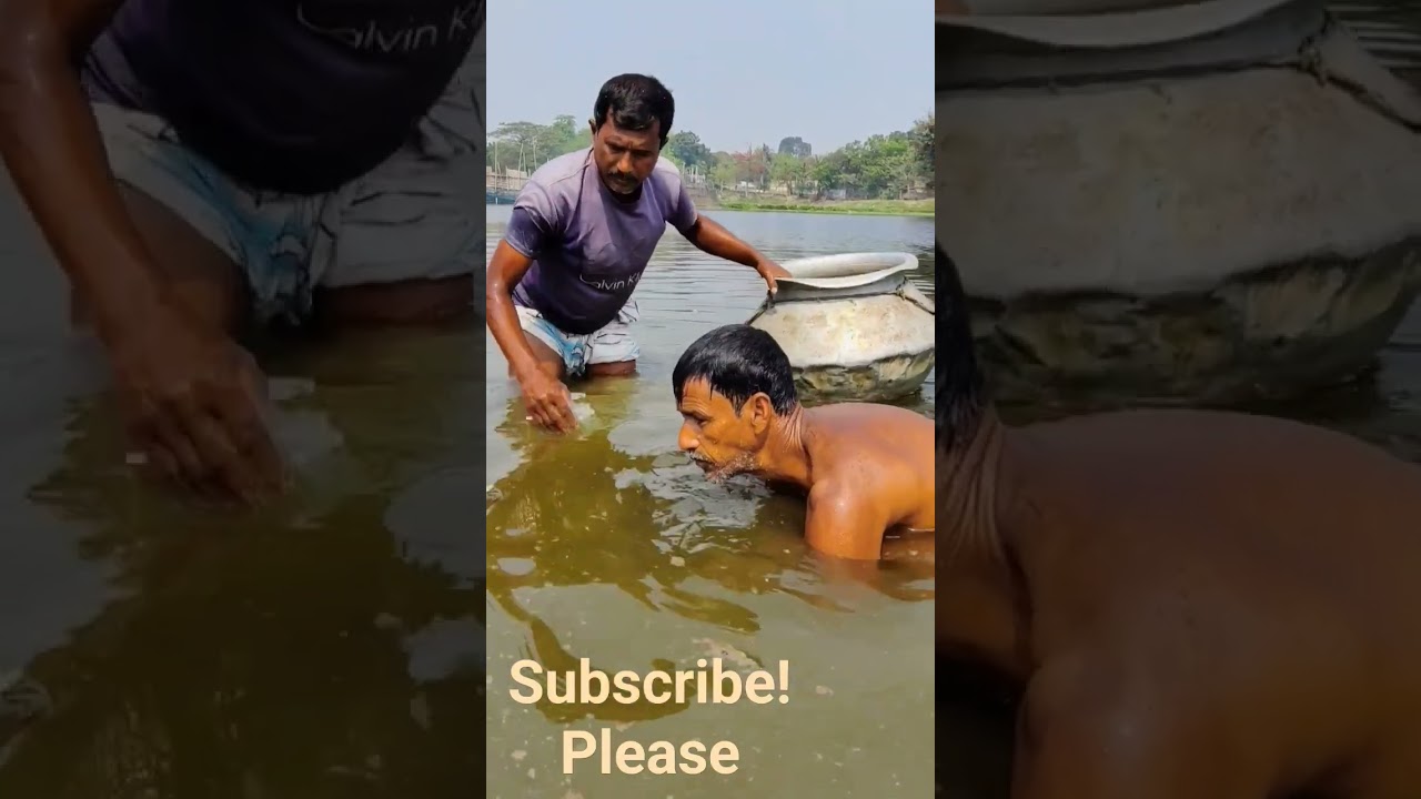 The Poor Fishermen Are Fishing In the River. #fishing #bigfish #villagefishing #viral #fish #shorts