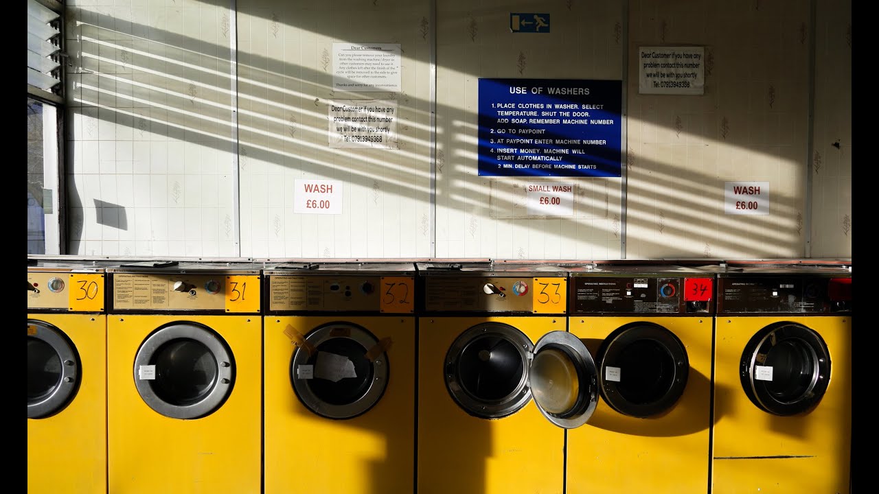 Leica TL2 is a bit like owning a Saab in 2026.