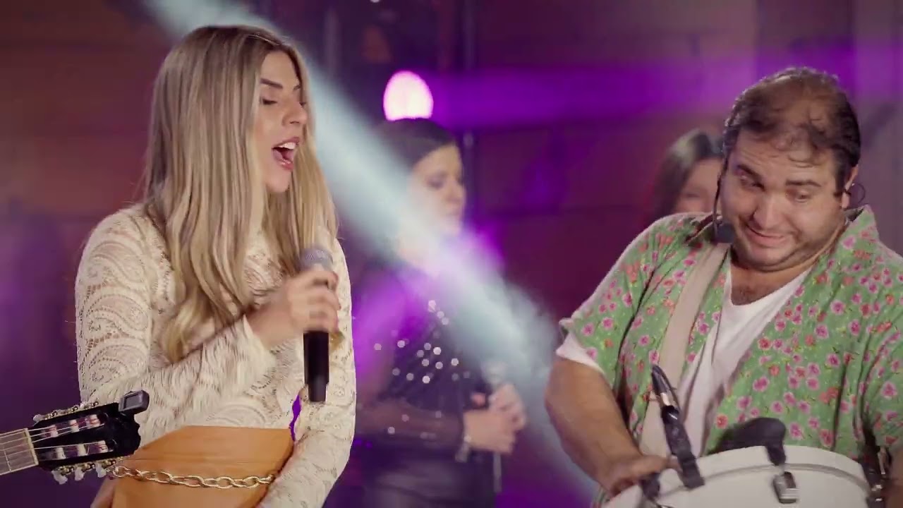 Canoeiros ft. Skarlat Suyt - Onde Canta o Sabiá - Flor do Mamulengo (DVD #SextoucomForróPédeSerra)