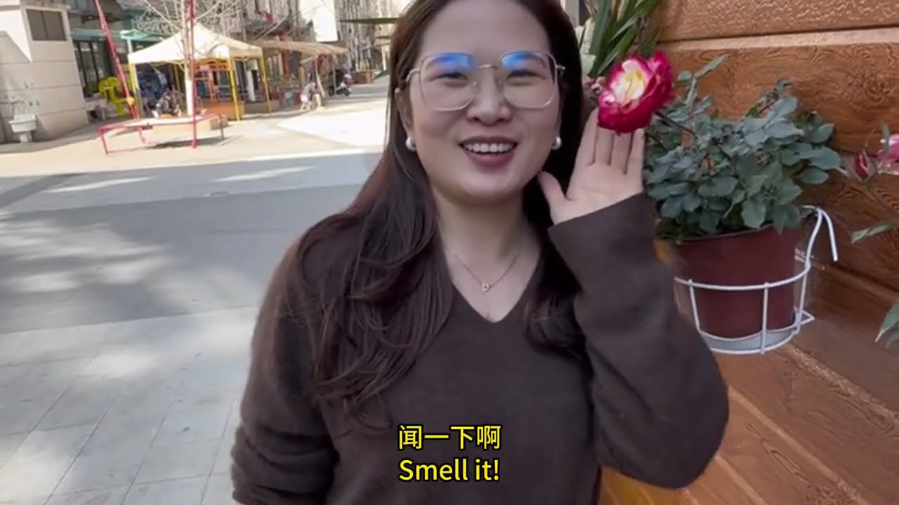 90後卡車夫妻雲南昆明趴窩找貨，臨近過年價格不漲我們該何去何從#卡車司機 #貨車司機的心酸 #記錄卡車生活 #老三v卡車人 #青年創作者成長計劃