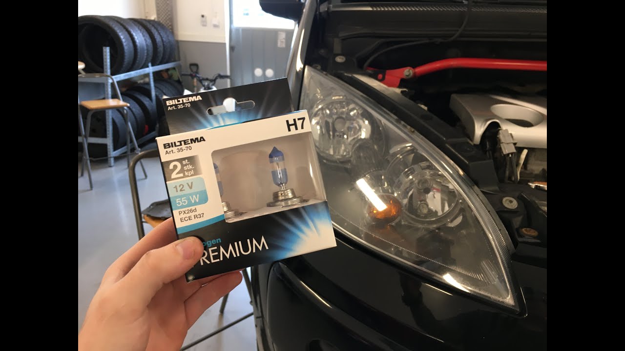 How to change the headlight bulb on a Mitsubishi Colt