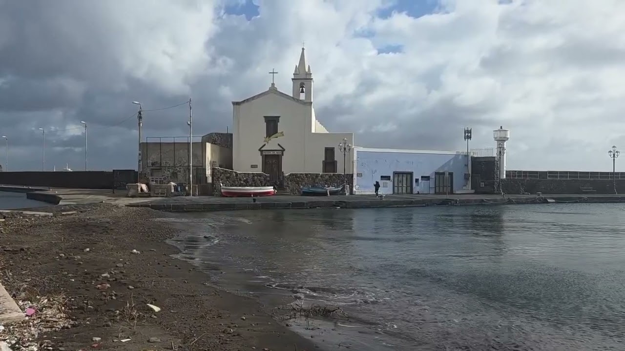 Porti incompiuti e lavori al palo: l'inverno nero dei trasporti a Lipari