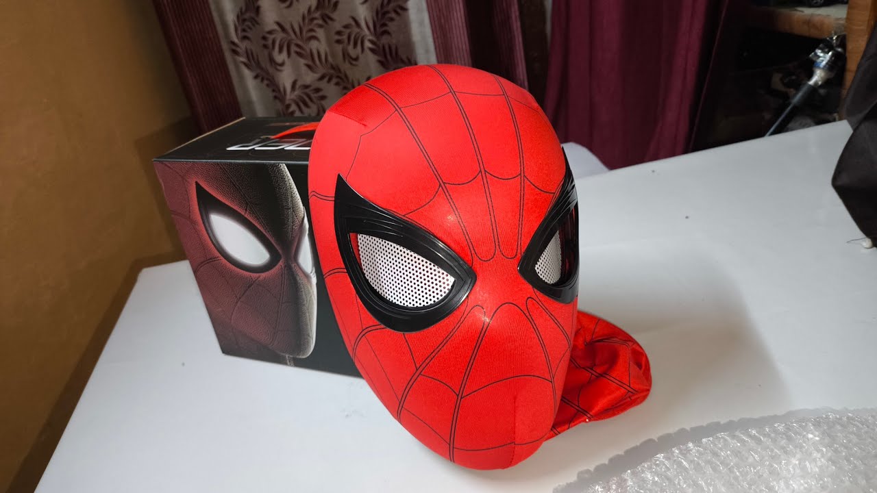 Spider-Man Mask With Moving Eyes Unboxing And Review In Hindi #spiderman #cosplay #mask #marvel