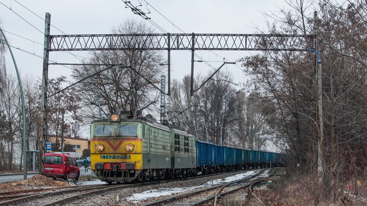 Żółtoczelny rus, duet cs'owych stonek oraz gagarin 1202 w śnieżnych Lędzinach.