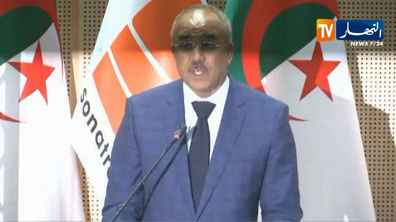 تدشين محطة تكرير البترول 