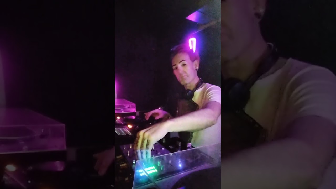 @thebunker_site @djmanusenent  #mixing #manusenent #dj #alicante #technohouse #housemusic #777