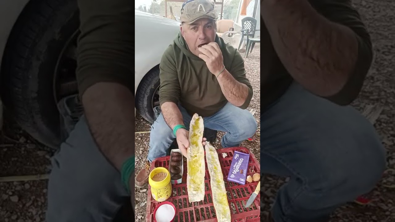 Hoy bocata de aceite cola cao y chocolate